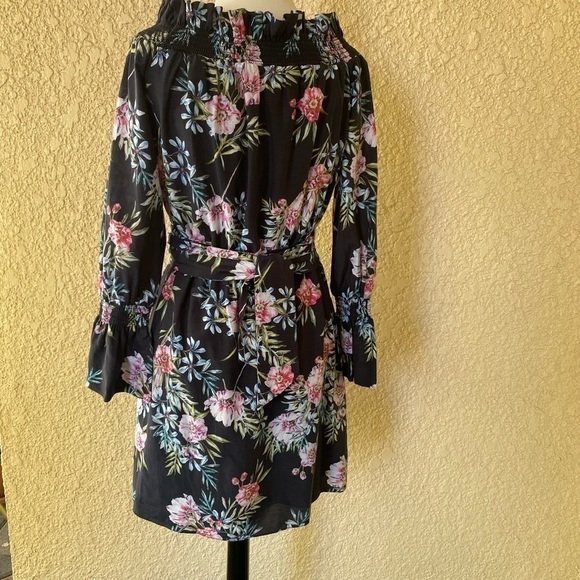 Intermix Black Floral Print Off the Shoulder Belted Mini Dress Size M - Picture 8 of 11
